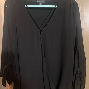 BOLD elements Women's Elegant Black Cold Shoulder Blouse